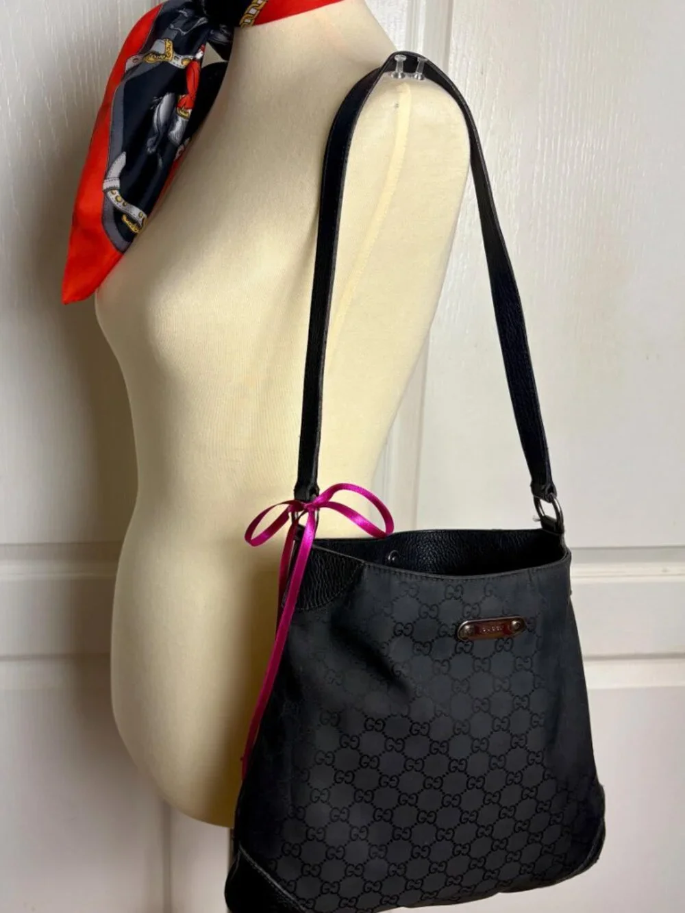 Gucci Vintage Black Monogram GG Canvas Hobo Shoulder Bag